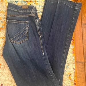 Trouser fit jeans